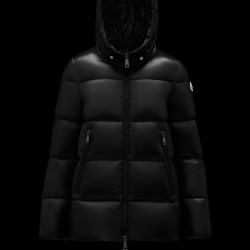 2022 Moncler Seritte Parka Kort Jakke Dame Dunfrakke Vinterjakke Sort