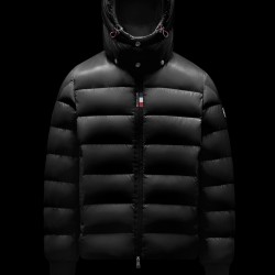 2022 Moncler Cuvellier Kort Dunjakke Herrer Vinter Puffer Dunfrakke Overtøj Sort