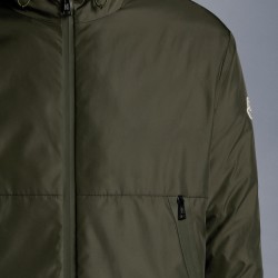 MONCLER Laurain Kort Dunjakke Herrer Hætte Puffer Dunfrakke Vinter overtøj militærgrøn