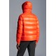 Moncler Maya Kort Quilted Dunjakke Herrer Hætte Dunfrakker Vinter overtøj Bright Orange