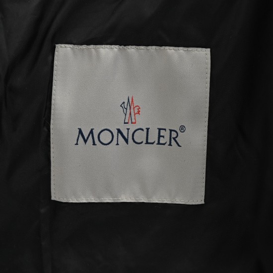 23FW Moncler x FRGMT Sort Hvid Lange ærmer Dunjakke